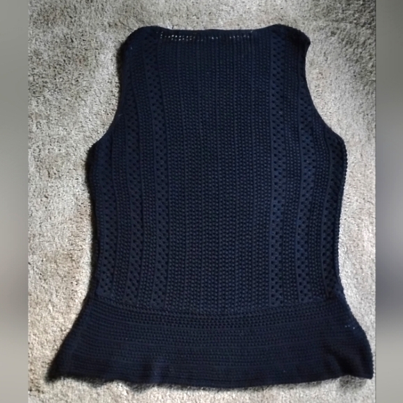 NWOT LOFT Crochet Peplum Tank MD - Picture 6 of 10